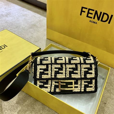 fendi baguette 26cm